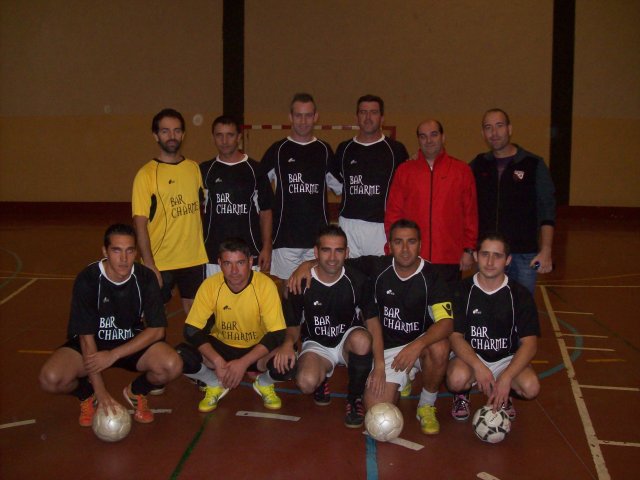 Equipo de Ftbol Sala: CAF BAR CHARME