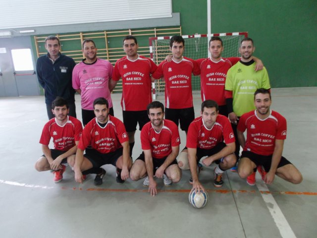 Foto del Equipo de Fútbol Sala: BAR NICO DOINOS DE SALAMANCA