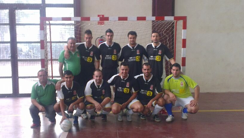 Foto del Equipo de Fútbol Sala: ARAPILES F.S. BAR 3 HERMANOS