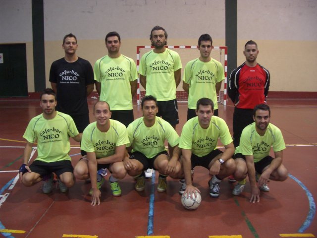 Foto del Equipo de Fútbol Sala: BAR NICO DOINOS DE SALAMANCA